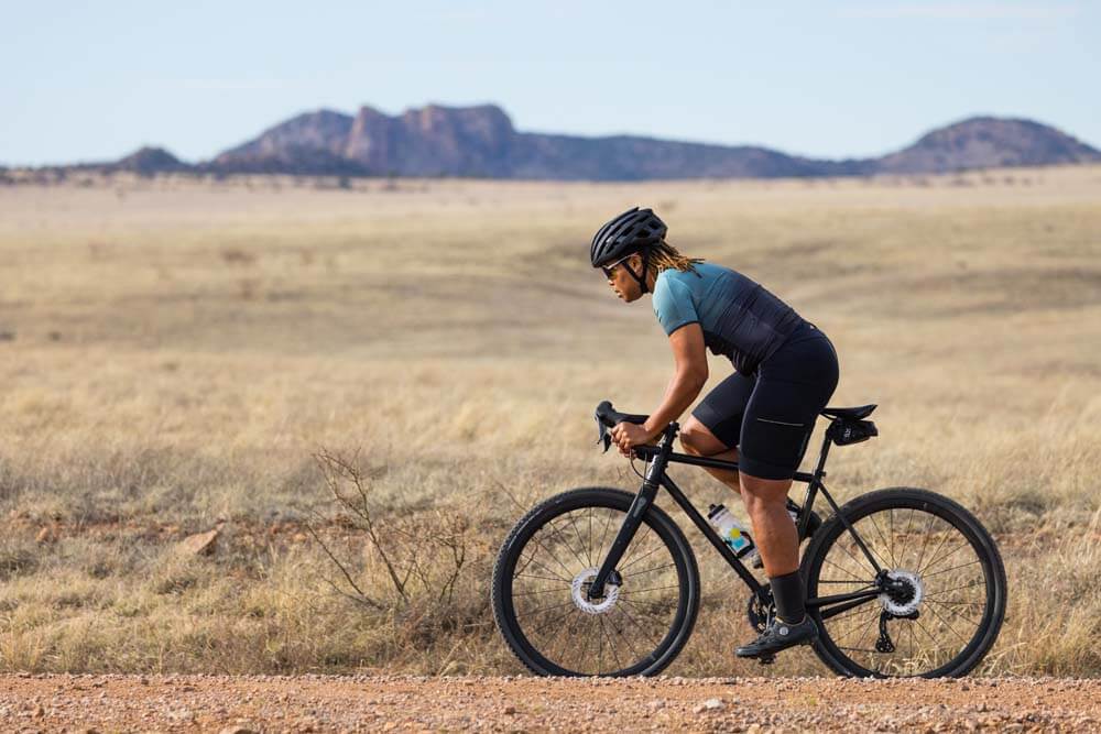 Bicicleta de gravel de 12 velocidades con Di2 RX825 y función Front Shift Next de Shimano